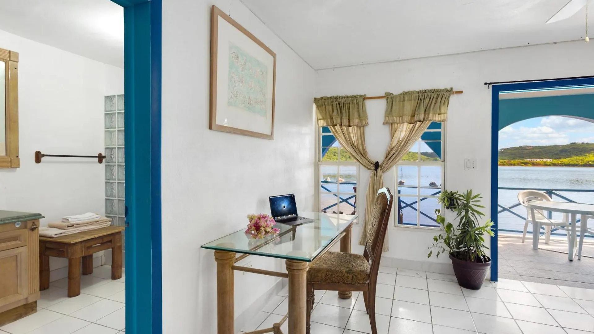 Edwards Guesthouse Sandy Ground Village 0*,  Anguilla